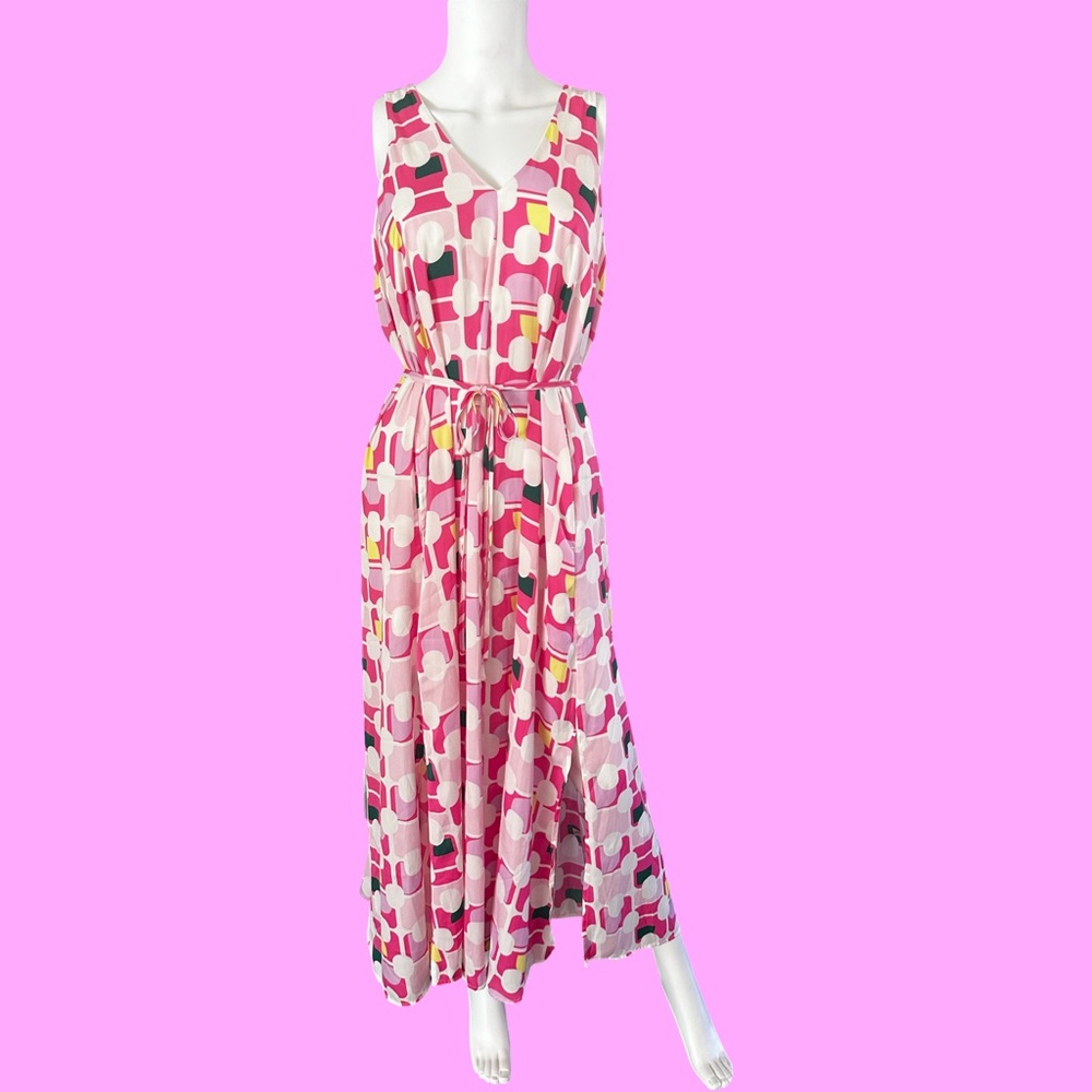 Cool and lightweight summer dress, polyester blend, size medium.